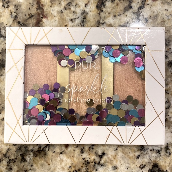 pür cosmetics • highlighting palette with mini fan brush - Picture 4 of 6